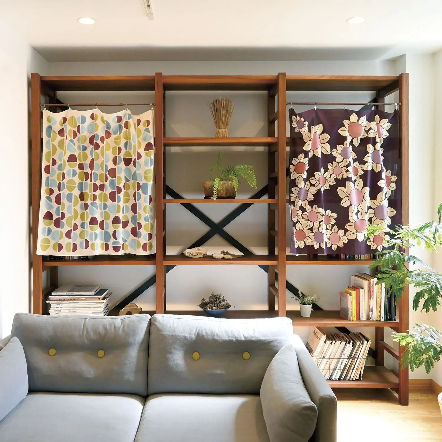 97cm Furoshiki | Camelias (purple)