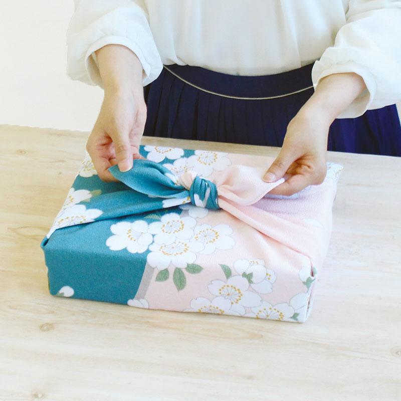 70cm Koetsu Chirimen Furoshiki | Sakura (green)