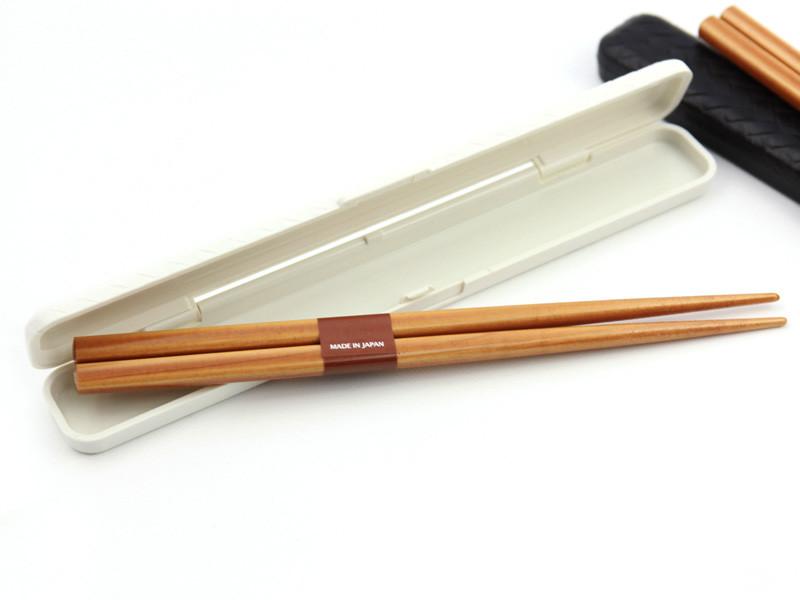 Nuri Ajiro Chopsticks | White