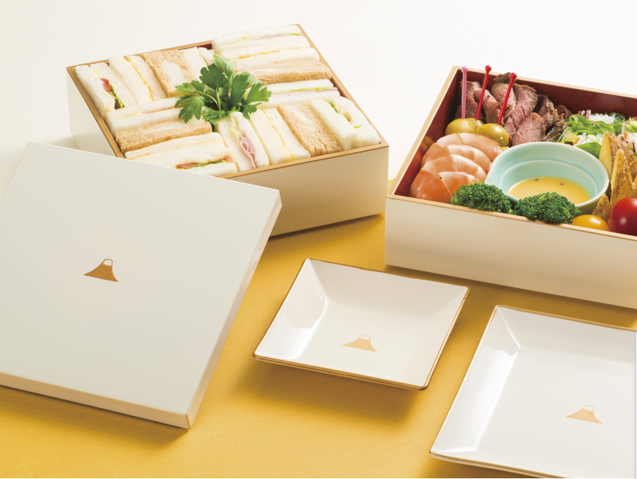 2-tier Picnic Bento | Mt Fuji (15 cm)