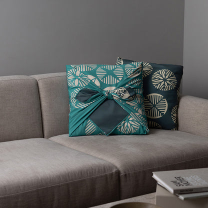 100cm Isa Monyo Aquadrop Reversible Furoshiki | Matsu (turquoise/navy)