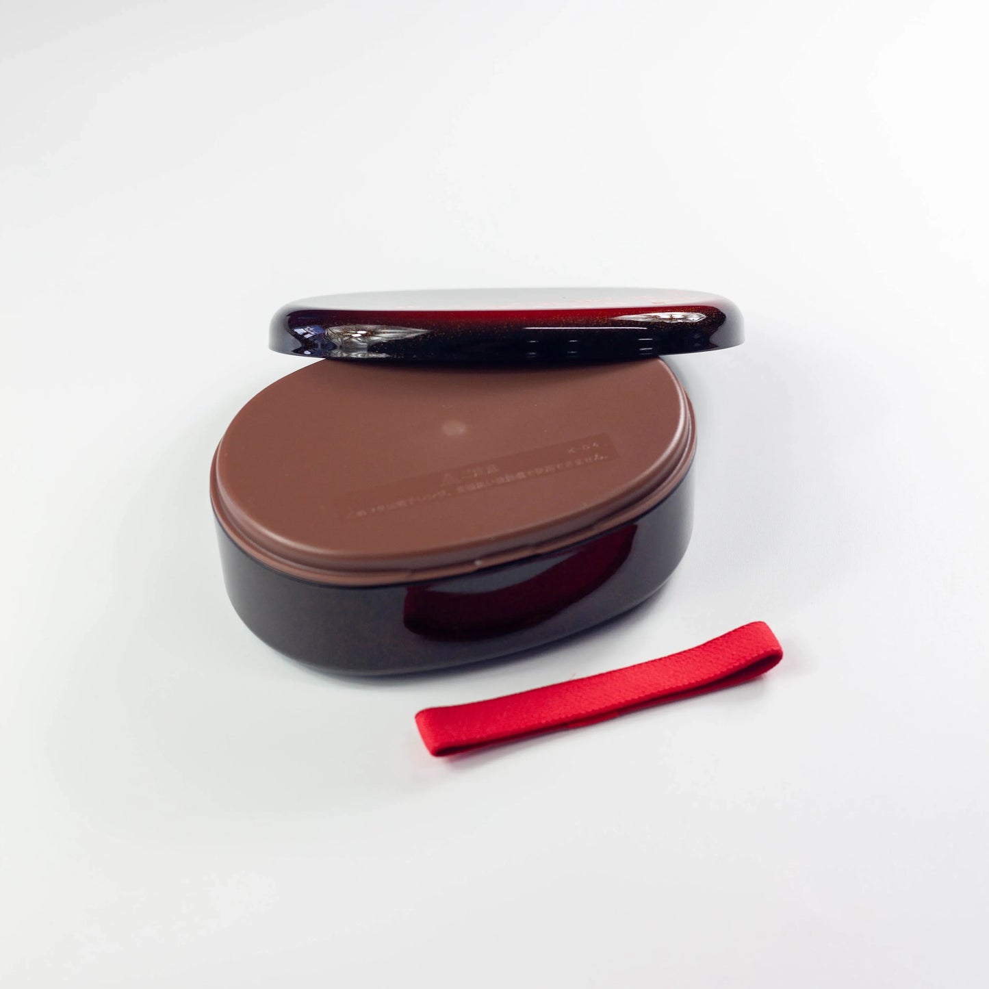 Sakura Petals Oval Bento | One tier, 480ml