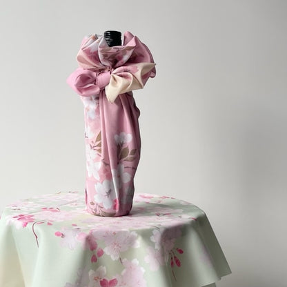 70cm Uno Chiyo Furoshiki | Hanasaki Zakura