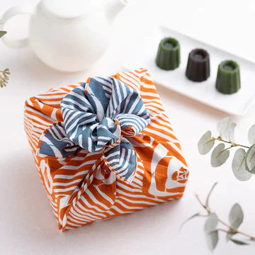 Isa Monyo Reversible Furoshiki 48cm | Camellia Orange & Blue