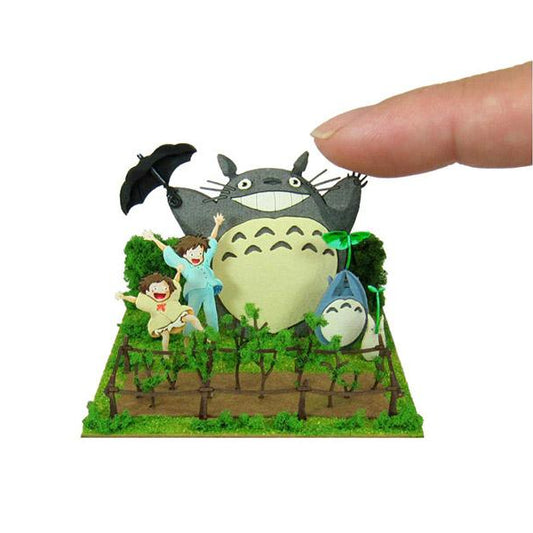 Miniatuart | My Neighbor Totoro: Dondoko Dancing