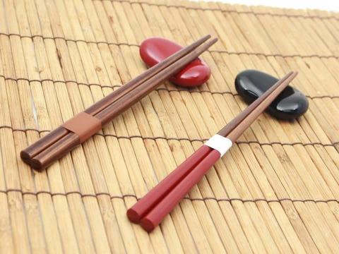 Soramame Hashi Oki Chopsticks Rest | Red