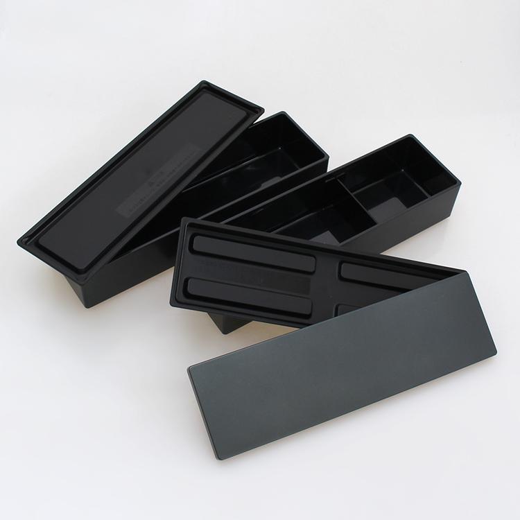 Nagabako Metallic Bento | Black